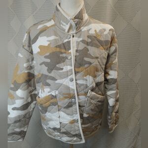 Kensie Jeans Quilted Camo Jacket Women's Size Medium